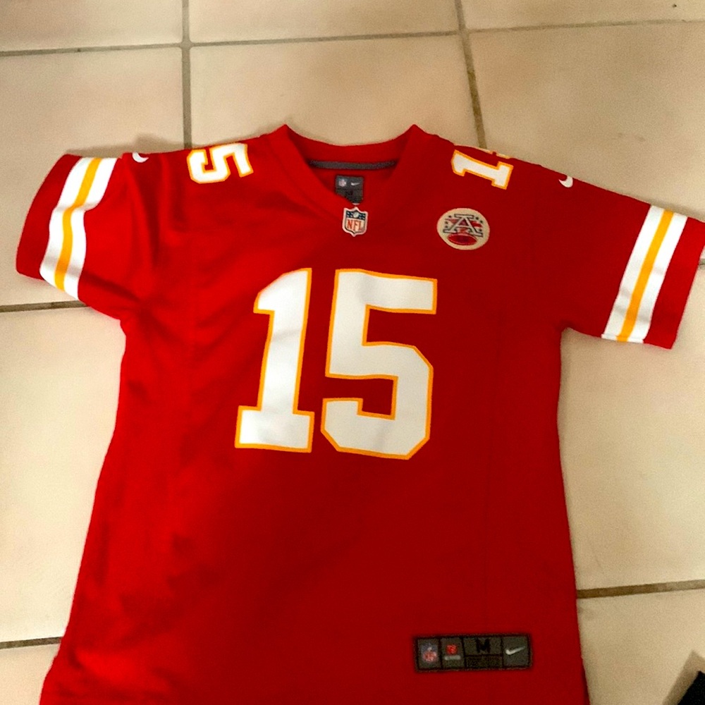 Nfl Jersey of Patrick Mahomes an 3x Super Bowl champ with the Kanas City Chiefs